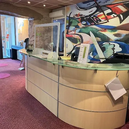 Hotel Les Colonnes 2*